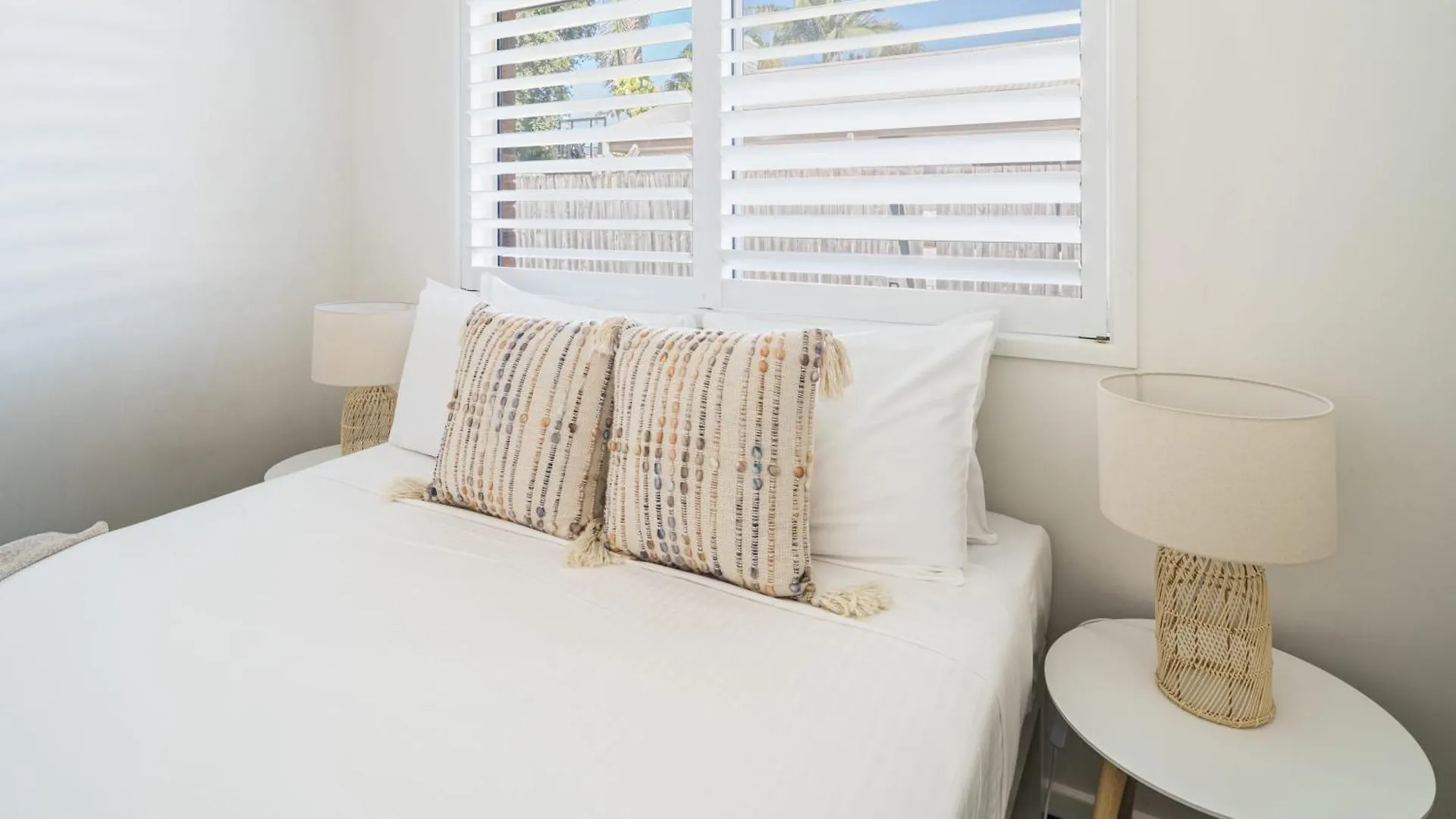 Sandy Dunes Retreat Pet-Friendly Wurtulla Home Kawana Waters Australien
